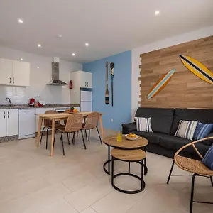 https://aire-siroco-beach-apartment-14.es-andalucia.com